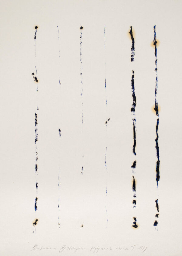 Papier pokryty pięcioma, pionowymi przerywanymi liniami farby